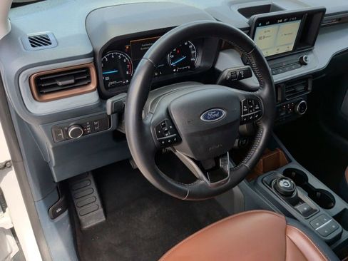 Used 2022 Ford Maverick Lariat FWD image 14