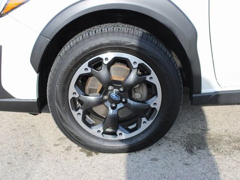 Used 2023 Subaru Crosstrek 2.0i Premium image 30