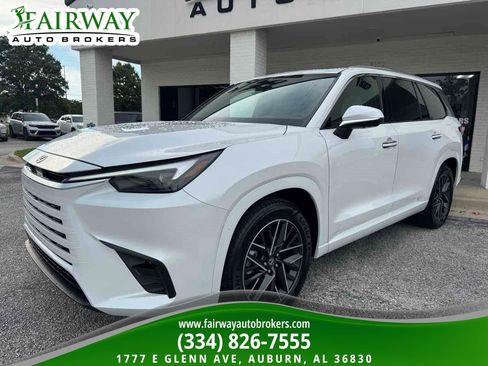 Used 2026 Lexus TX 350 FWD w/ Technology Package image 2