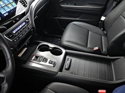 Used 2022 Honda Pilot Special Edition image 19