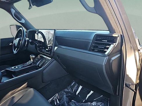 Used 2024 Lexus GX 550 550 Premium+ image 35
