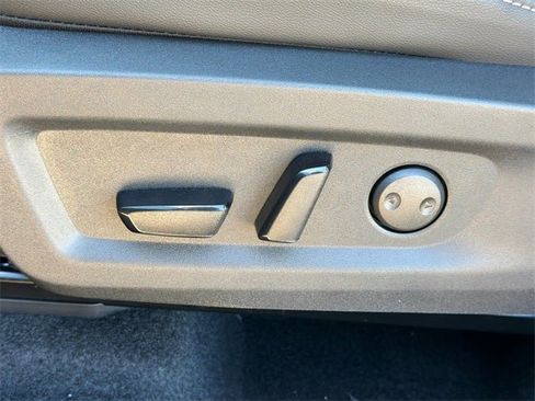 New 2026 Nissan Murano SV image 19