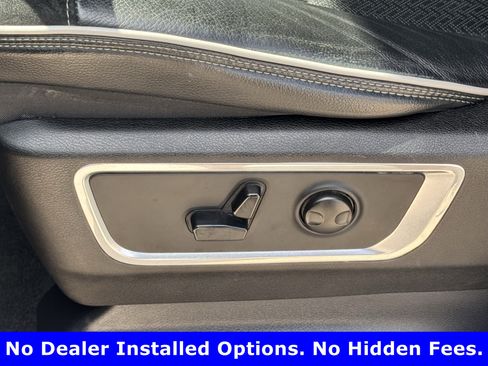 Used 2025 RAM 1500 Laramie w/ Sport Appearance Package AWD/4WD image 25