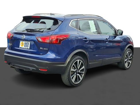 Used 2019 Nissan Rogue Sport SL w/ Premium Package image 6
