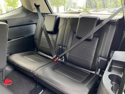 Used 2023 Volkswagen Atlas SE FWD image 26