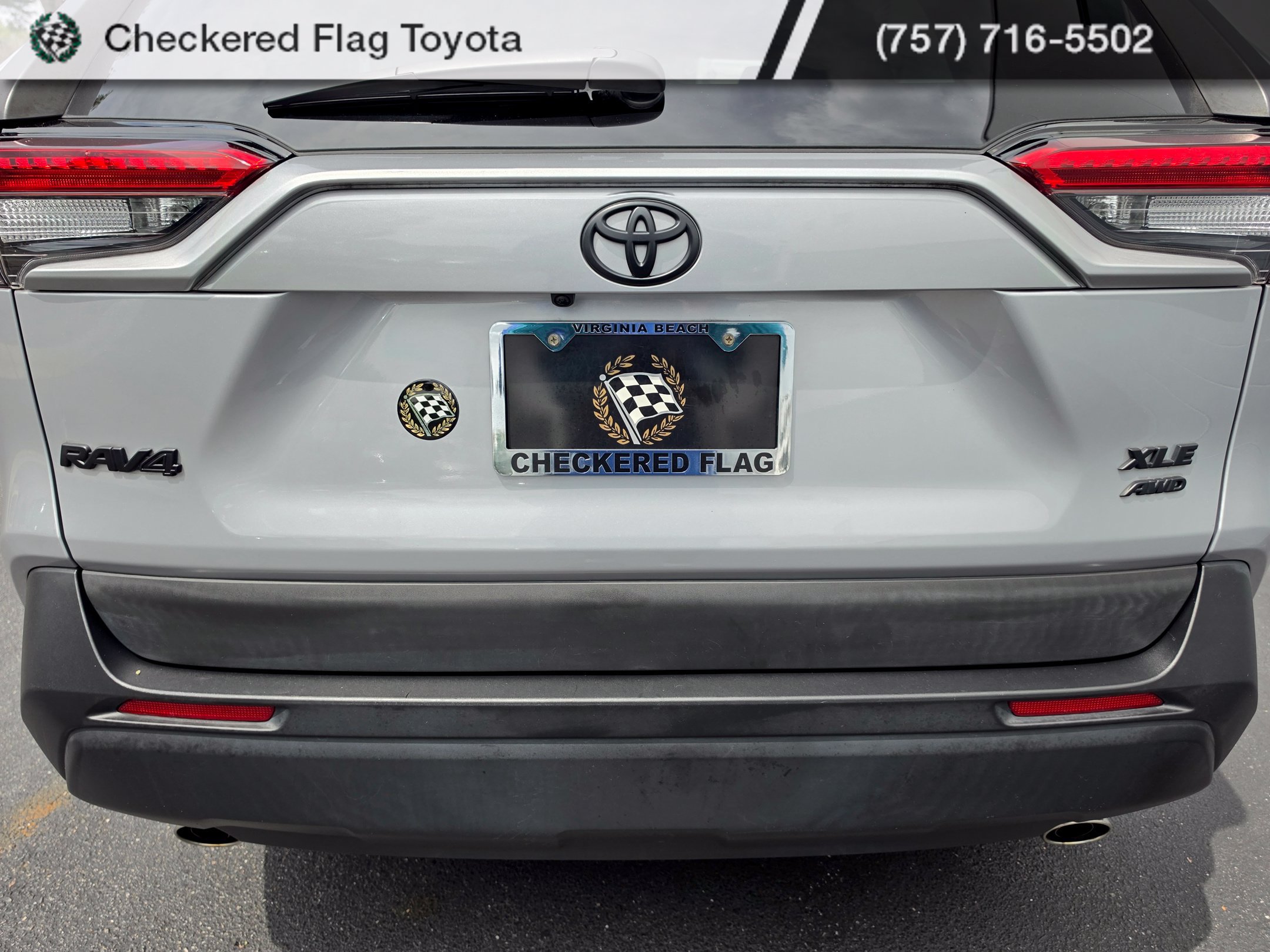 Used 2022 Toyota RAV4 XLE AWD/4WD image 13