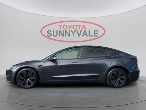 Used 2024 Tesla Model 3 Standard Range image 6