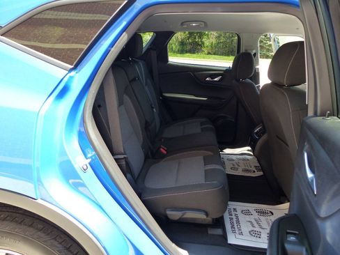 Used 2024 Chevrolet Blazer LT w/ Convenience Package FWD image 44