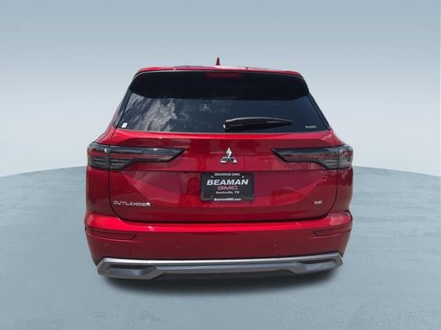 Used 2025 Mitsubishi Outlander SE AWD/4WD image 7