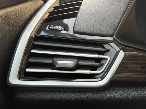 Used 2019 BMW X5 xDrive40i w/ Convenience Package image 24