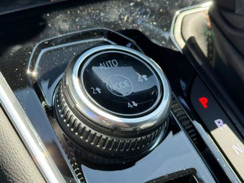 New 2026 GMC Canyon AT4 w/ Technology Plus Package AWD/4WD image 33