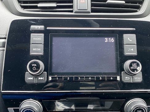 Used 2018 Honda CR-V LX image 16