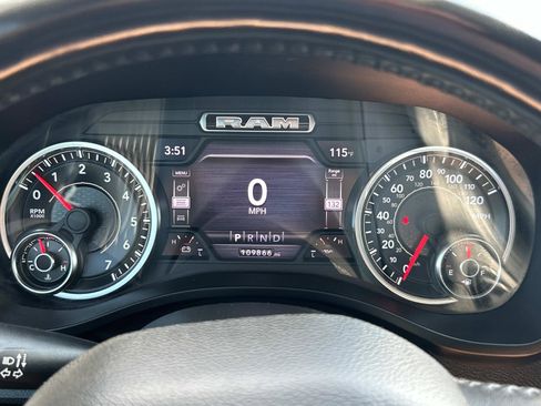 Used 2021 RAM 1500 Big Horn RWD image 41