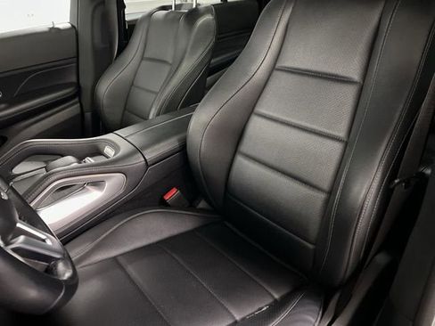 Used 2021 Mercedes-Benz GLS 450 4MATIC image 20