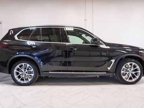 Used 2025 BMW X5 xDrive50e AWD/4WD image 33