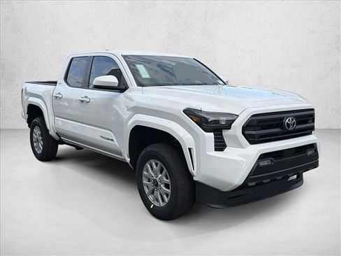 New 2026 Toyota Tacoma SR5 image 3
