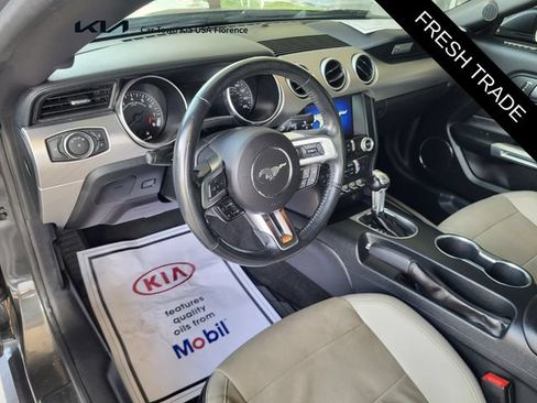 Used 2018 Ford Mustang GT Premium w/ Black Accent Package RWD image 8
