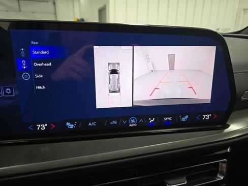 New 2026 Chevrolet Traverse LT w/ Midnight/Sport Edition image 14