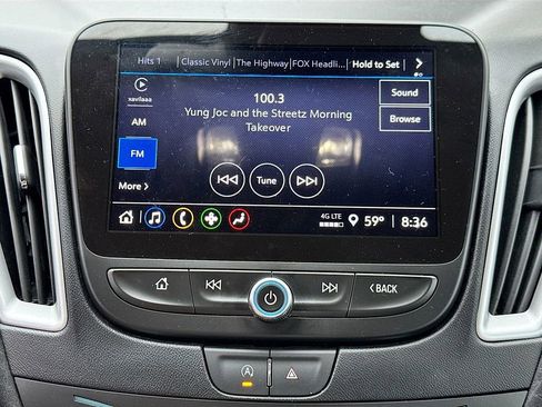 Used 2024 Chevrolet Malibu LT image 14