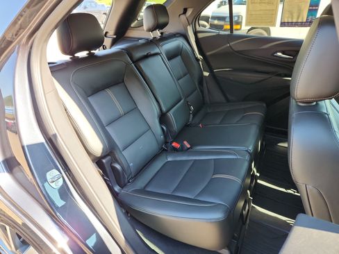 Used 2022 Chevrolet Equinox Premier image 42