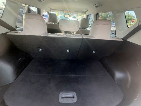 Used 2022 Kia Soul LX image 16