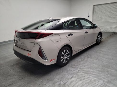 Used 2017 Toyota Prius Prime Plus w/ Carpet Mat Package FWD image 9