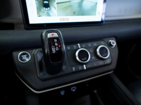 Used 2022 Land Rover Defender 90 S image 43