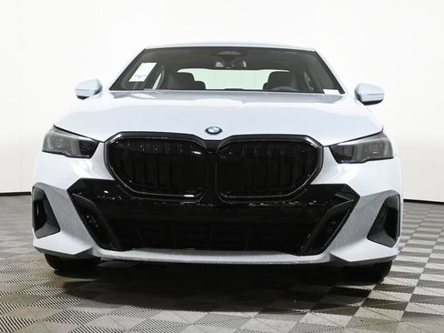 New 2026 BMW 540i xDrive 540i xDrive image 10