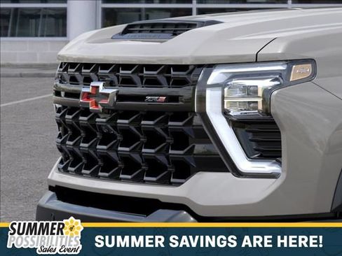 New 2026 Chevrolet Silverado 2500 ZR2 w/ LPO, Dark Essentials Package AWD/4WD image 13