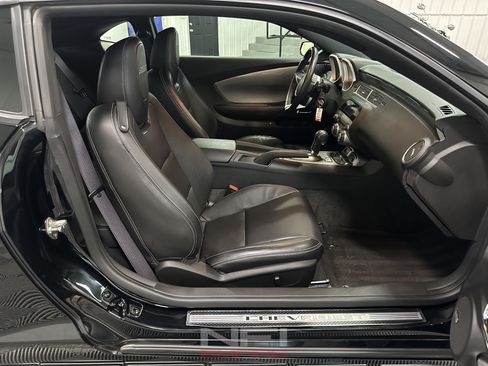 Used 2010 Chevrolet Camaro SS w/ RS Package RWD image 39