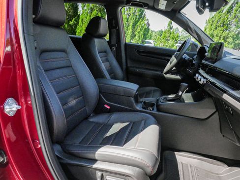 Used 2024 Honda CR-V Sport Touring image 33