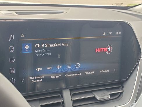 New 2026 Chevrolet Trax LT w/ Midnight Edition FWD image 17