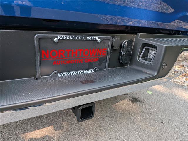 Used 2025 Ford F150 XLT w/ Equipment Group 301A Standard AWD/4WD image 18