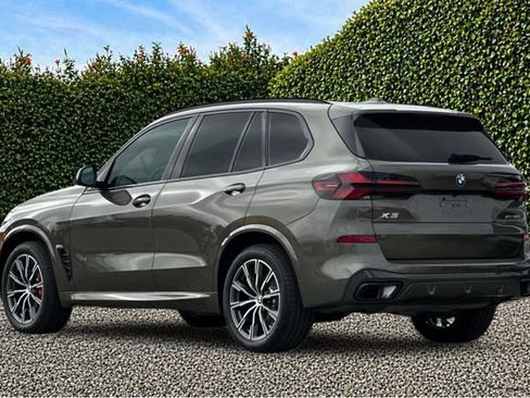 Used 2026 BMW X5 xDrive40i AWD/4WD image 6