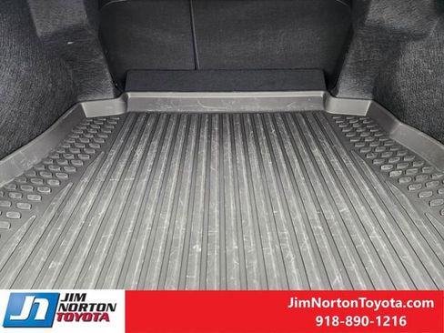 Used 2025 Toyota Camry SE w/ Multimedia Upgrade Package image 34