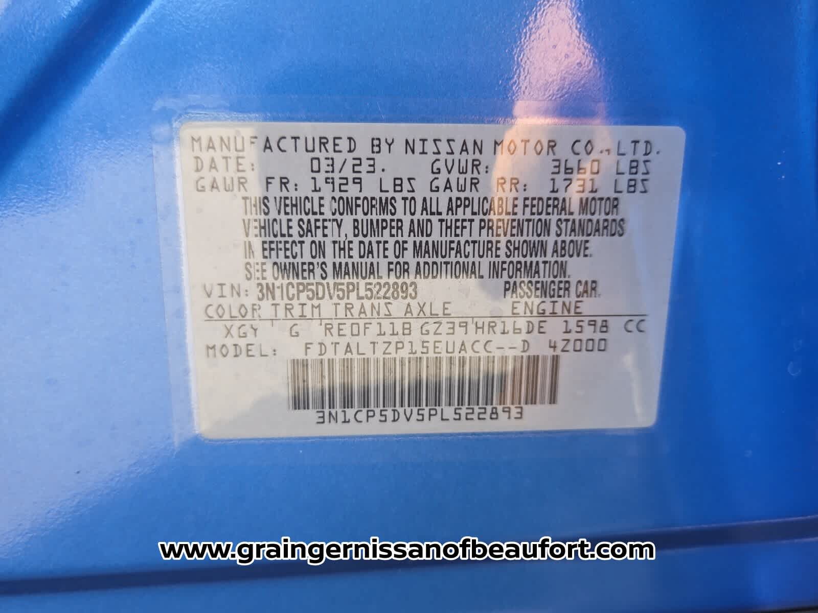 Used 2023 Nissan Kicks SR w/ SR Premium Package FWD image 7