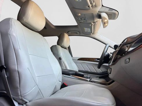 Used 2013 Mercedes-Benz GL 320 BlueTEC 4MATIC image 24