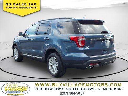 Used 2018 Ford Explorer XLT w/ Equipment Group 202A AWD/4WD image 3