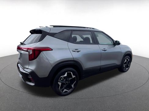 Used 2025 Kia Seltos S FWD image 15