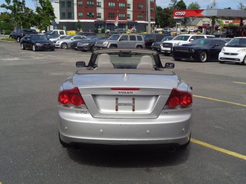 Used 2007 Volvo C70 T5 FWD image 13