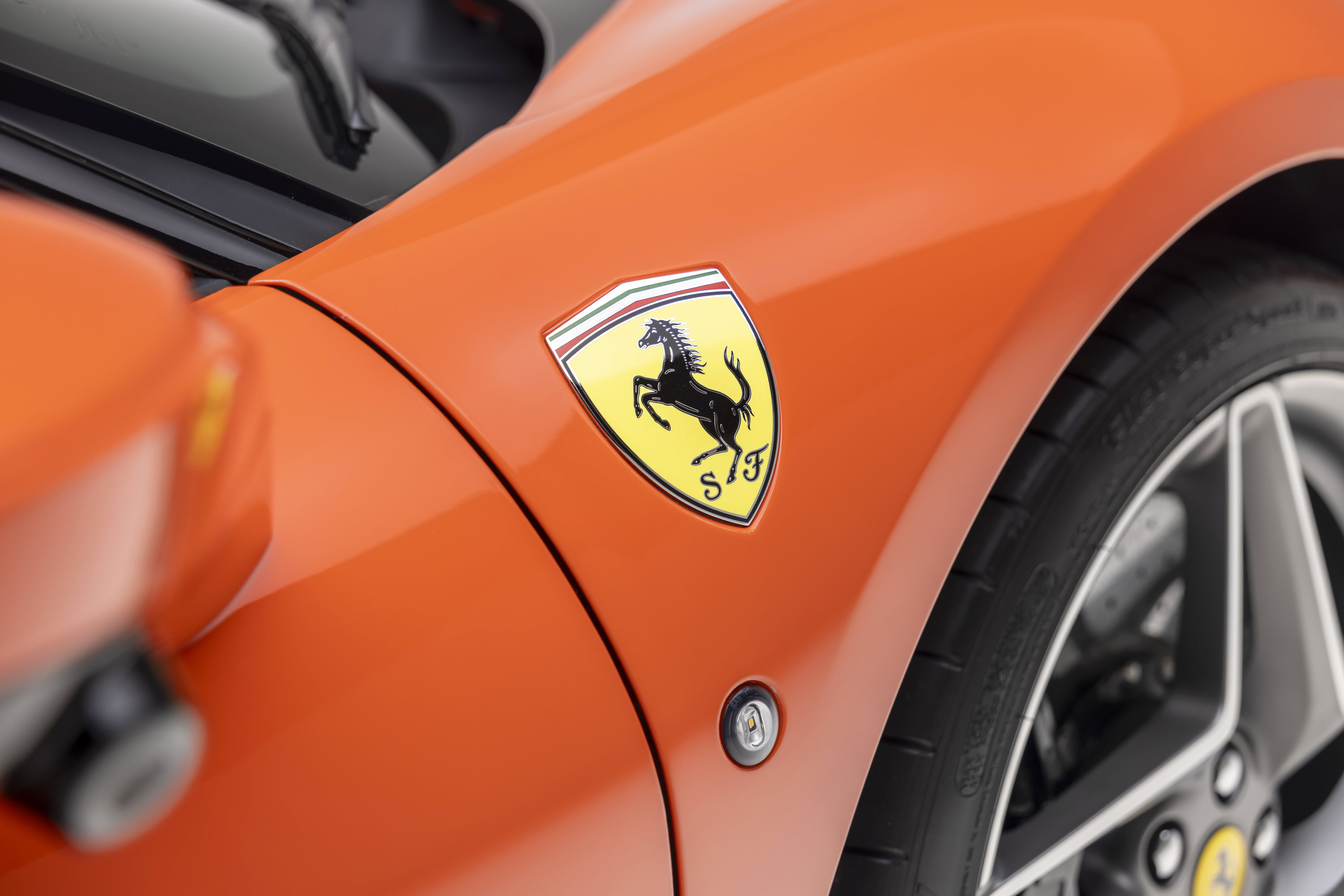 Certified 2021 Ferrari F8 Tributo RWD image 23