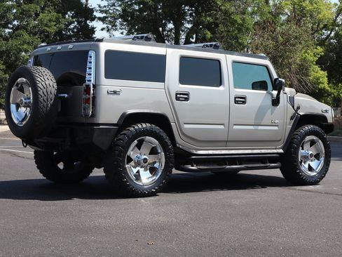Used 2003 HUMMER H2 w/ Preferred Equipment Group AWD/4WD image 5
