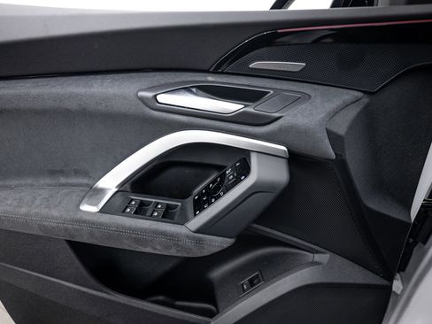 New 2025 Audi SQ5 Premium Plus image 13