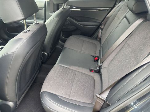 Used 2025 Kia Seltos S FWD image 28