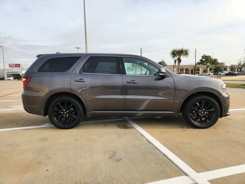 Used 2019 Dodge Durango GT image 4