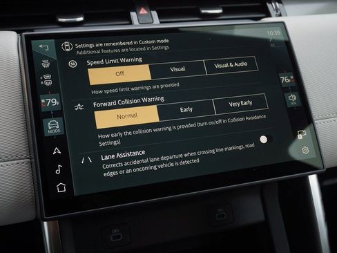 New 2026 Land Rover Discovery Sport Landmark AWD/4WD image 21