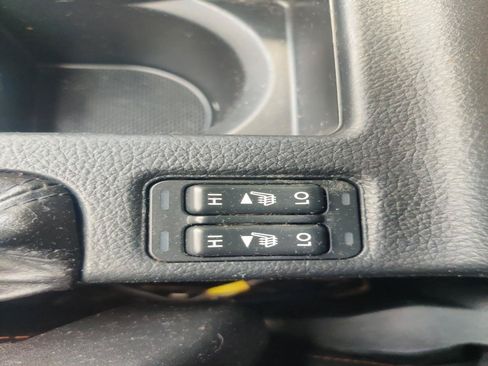 Used 2016 Subaru Crosstrek 2.0i Premium AWD/4WD image 10