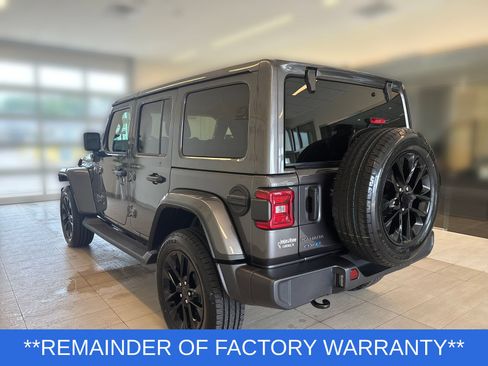 Used 2025 Jeep Wrangler Unlimited Sahara AWD/4WD image 2