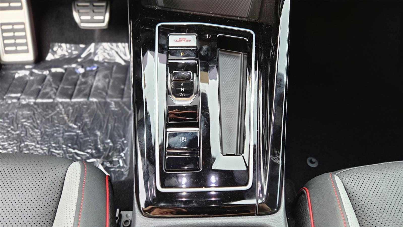 New 2026 Volkswagen GTI Autobahn FWD image 22