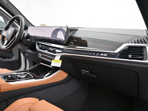 New 2026 BMW X5 xDrive40i w/ Premium Package AWD/4WD image 20